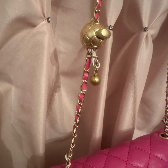 Tiffany & Fred Paris pink and gold leather bag purse quilted chain ball - Picture 14 of 16